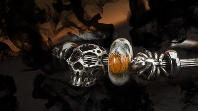 halloween bangle with a mexican sugar scull porcelain pumpkin bead and a silver spider